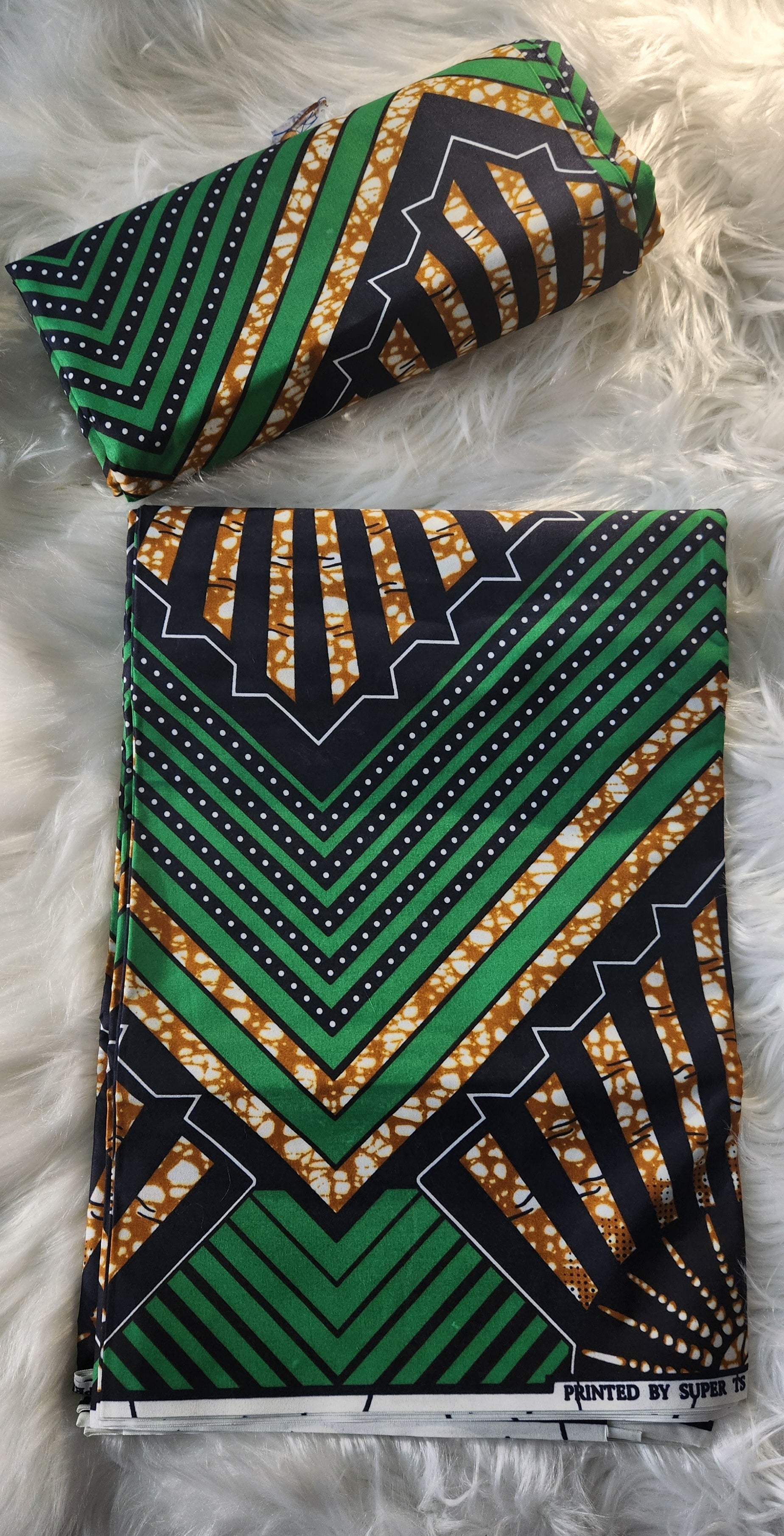 Emerald Chevron Elegance - Premium Ankara Fabric